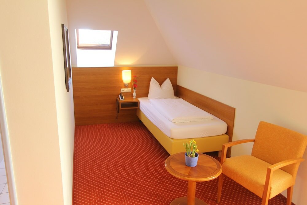 Фото Abasto Hotel Eichenau