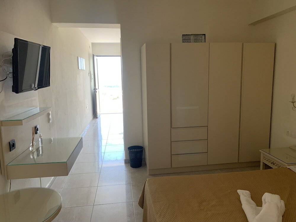 Фото FabView Studio Apartments