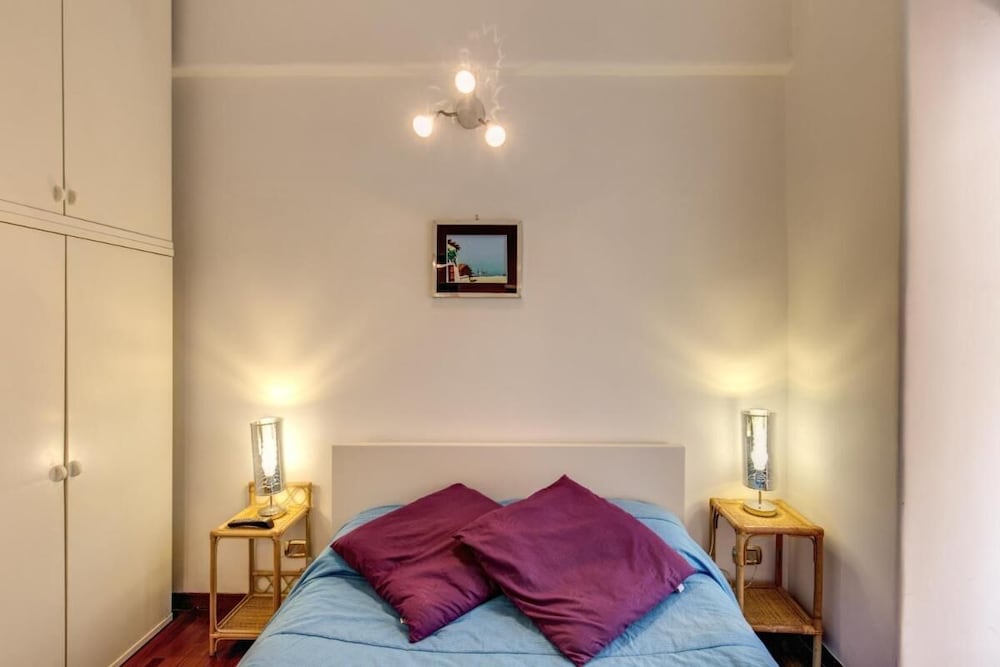 Фото House Serena in Rome