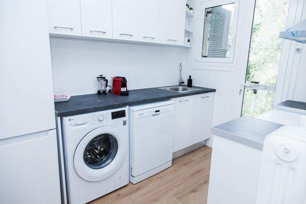 Фото Elegant apt in Kifisia