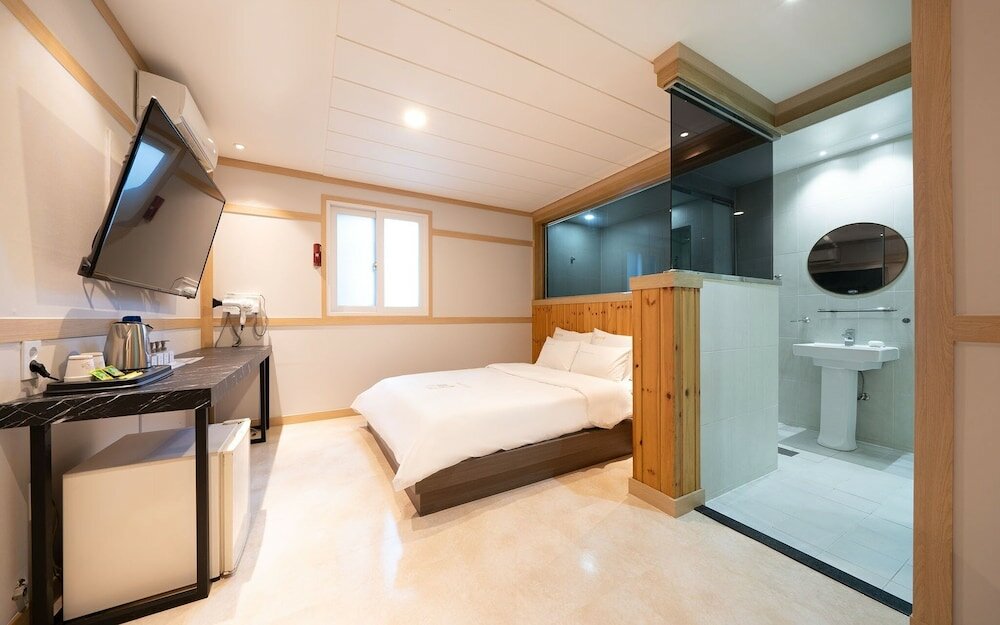 Фото Bucheon Film 372