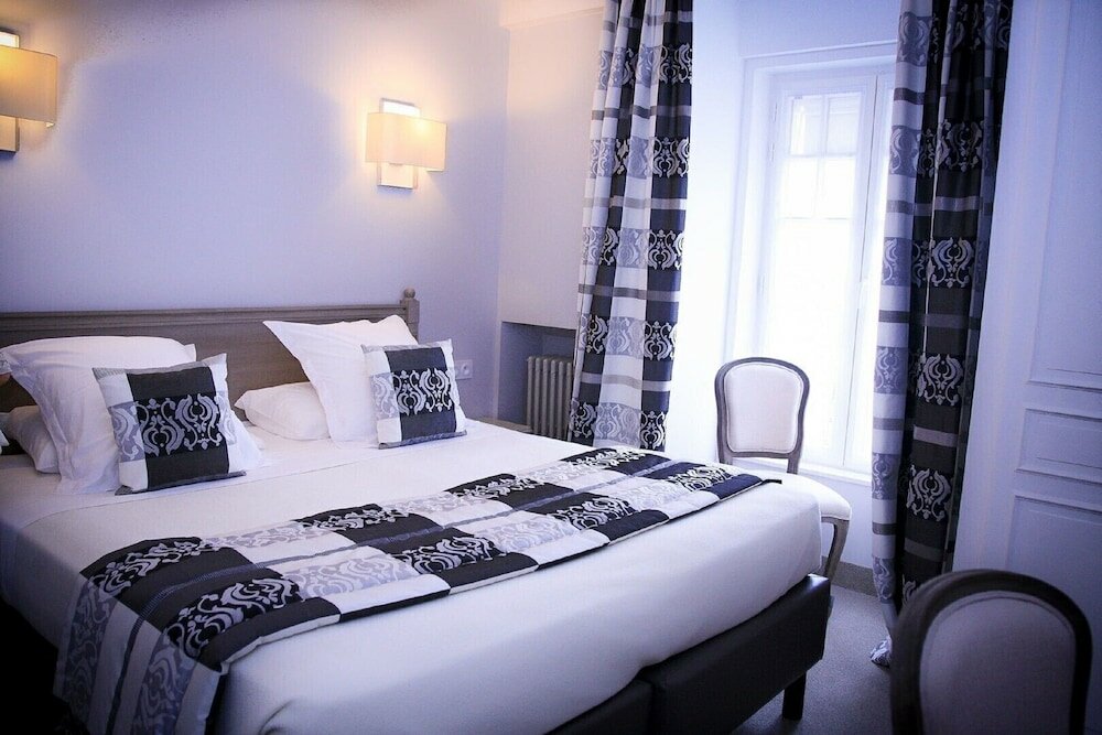 Фото Hotel Le Lion d'Or et restaurant la Table du Lion