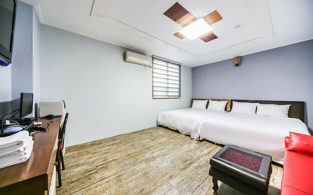 Фото Yeosu Hwangje Park