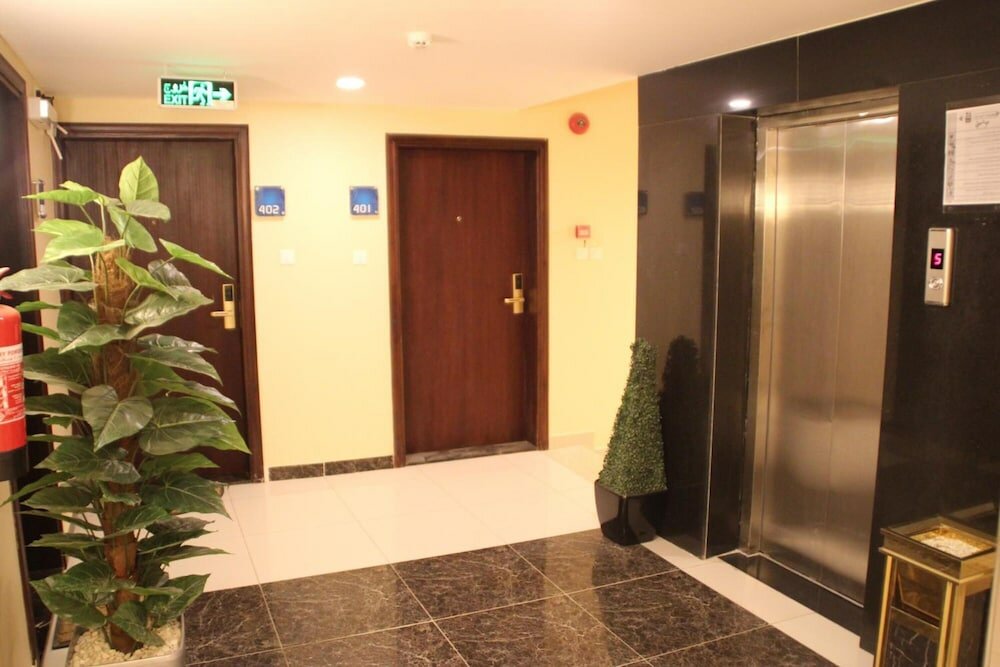 Фото Marahel Kharj Aparthotel 3