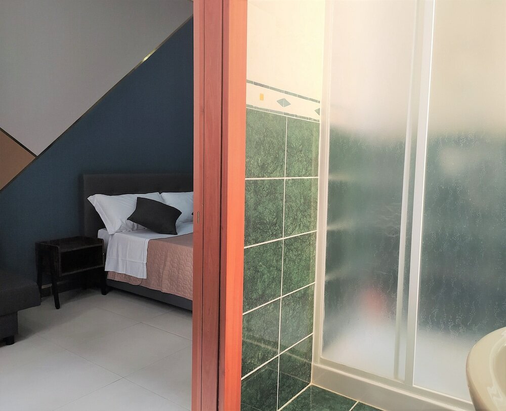 Фото Royal Rooms Station Napoli