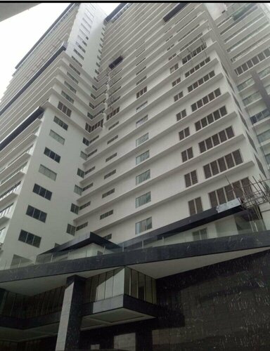 Гостиница Capital O 804 The Residences at Bonifacio Civic Center