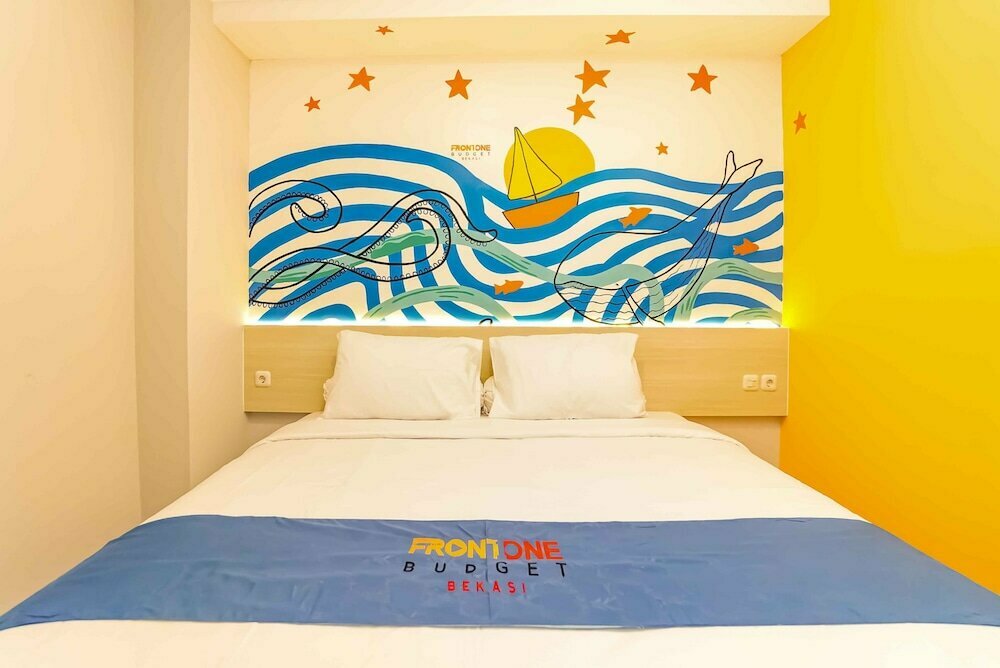 Hotel Front One Budget Bekasi, Bekasi, photo