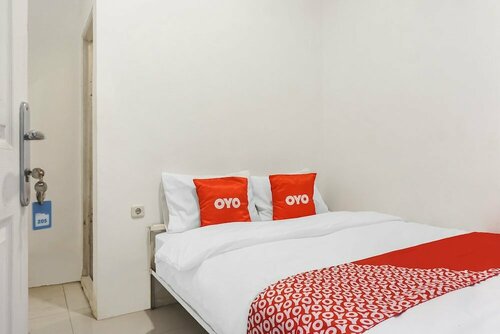 Гостиница Super Oyo 91074 Stariez Senen Syariah