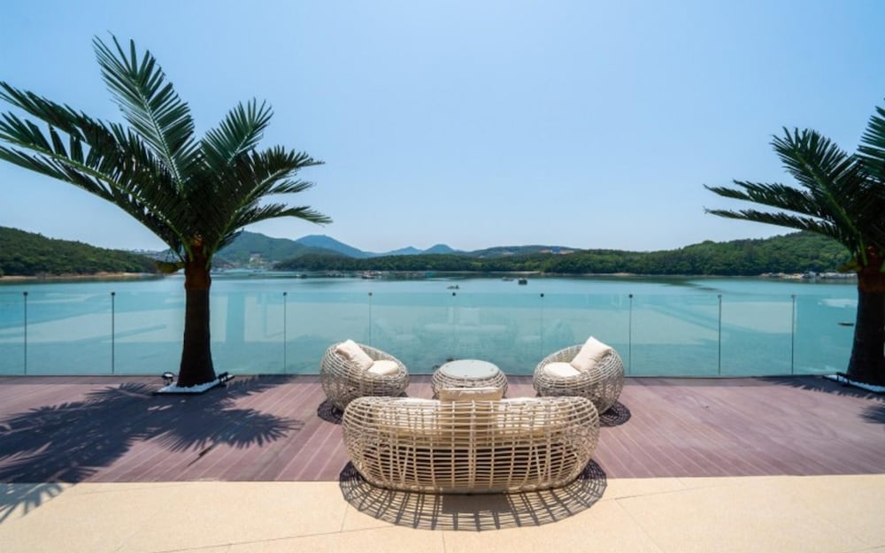 Фото Yeosu Highlark Resort