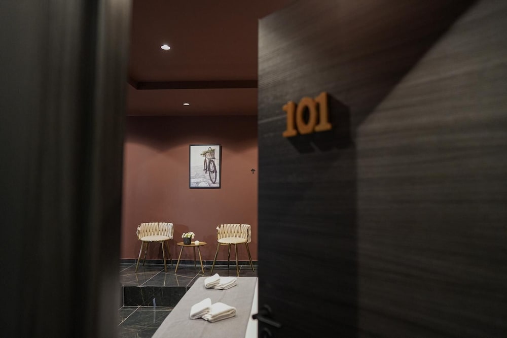 Фото отеля 3