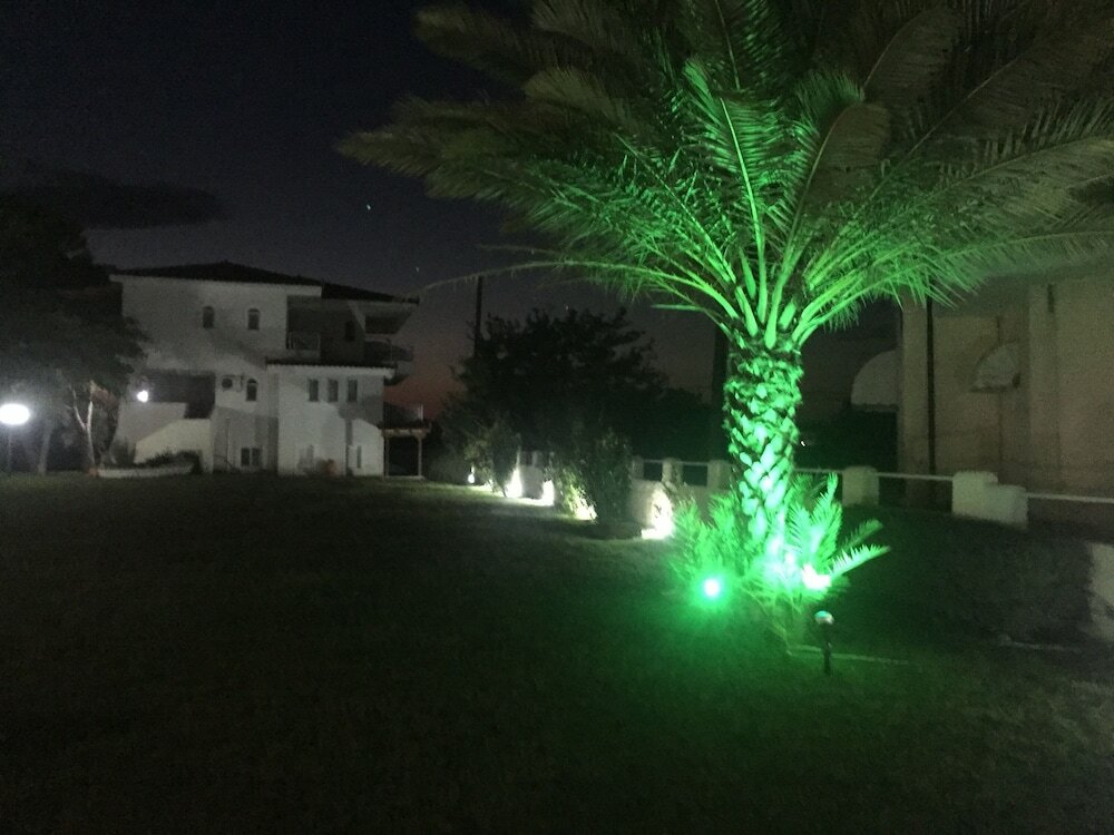 Фото Phoenix Beachside Condos