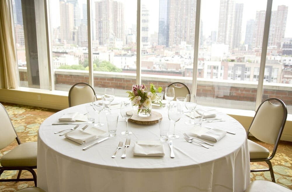 Фото Skyline Hotel