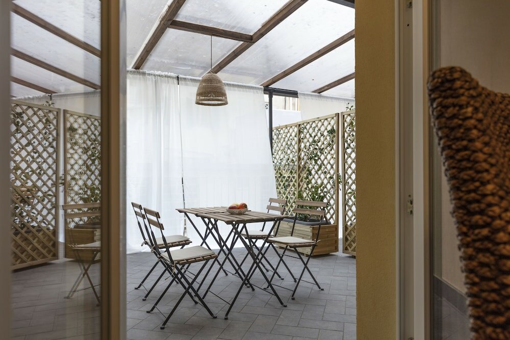 Фото Roommo Apartments