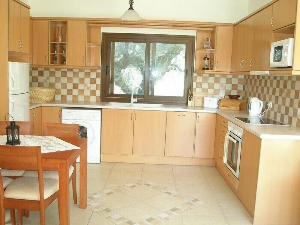 Фото Olive Tree Villas