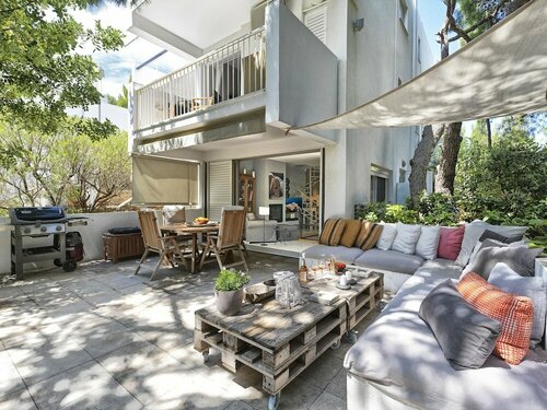 Гостиница A 2br Villa in Sounio with pool