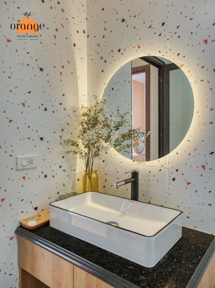 Фото IRest Orange Tay Ho Lakeside Apartment