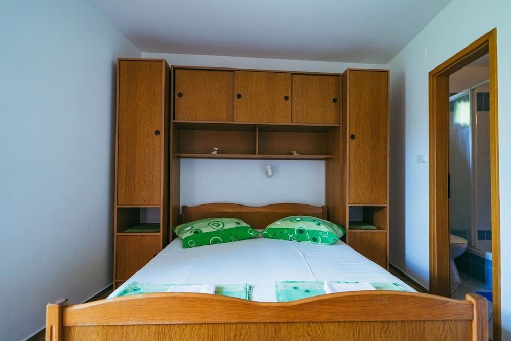 Фото Lovre - Close to the sea - A3