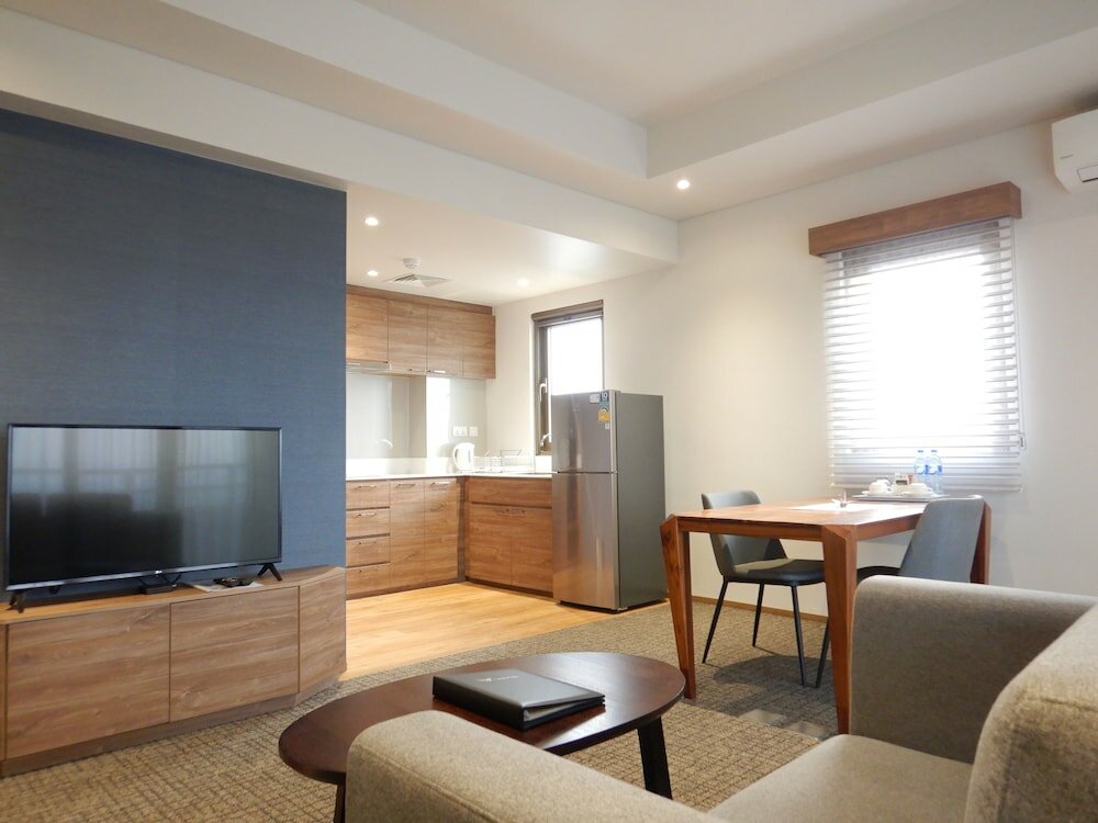 Фото Wishton Hotel Yangon