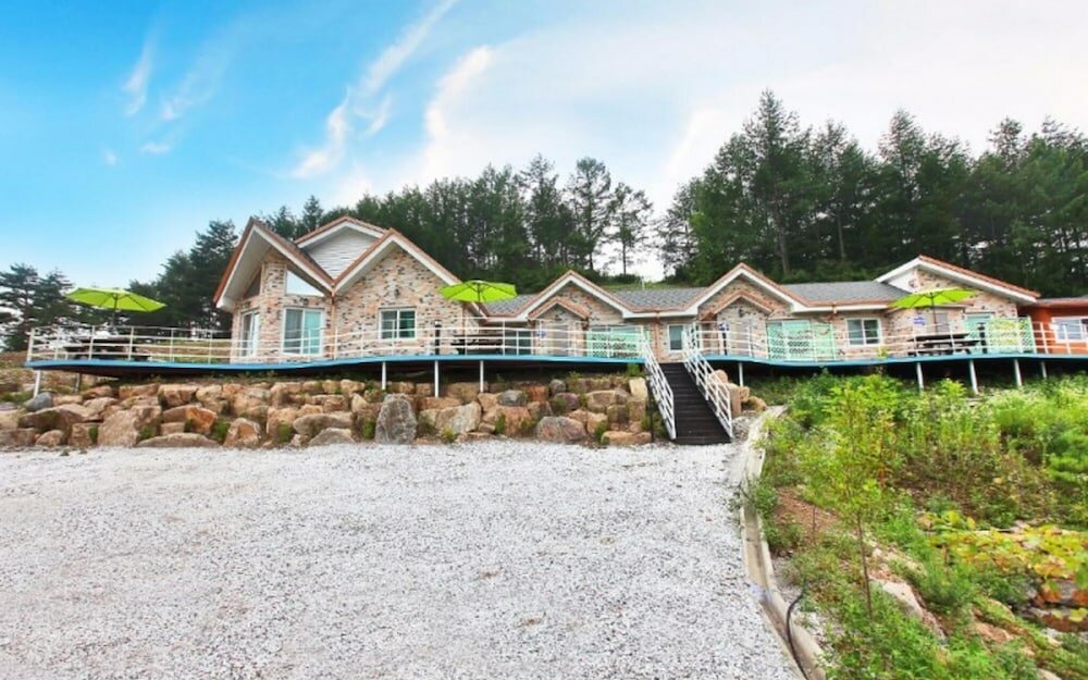 Фото Jeongseon Starjari Pension