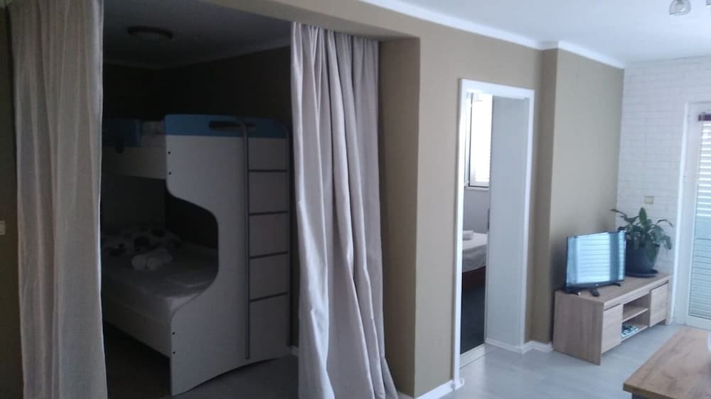 Фото Lapa - 40 m From Beach - A2 Lucija