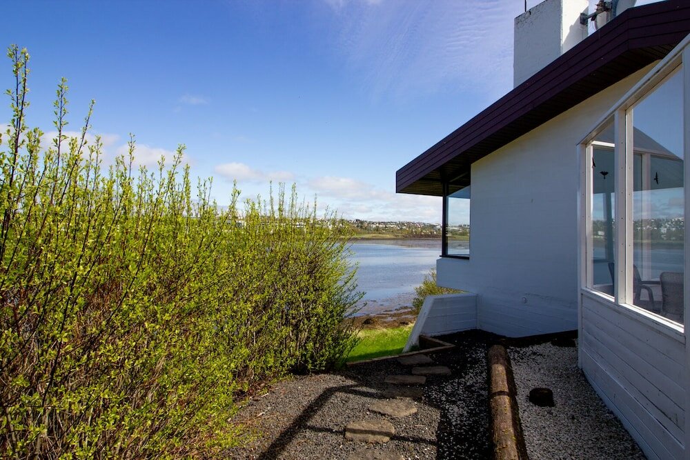 Фото Seaside Villa - 6 bedrooms