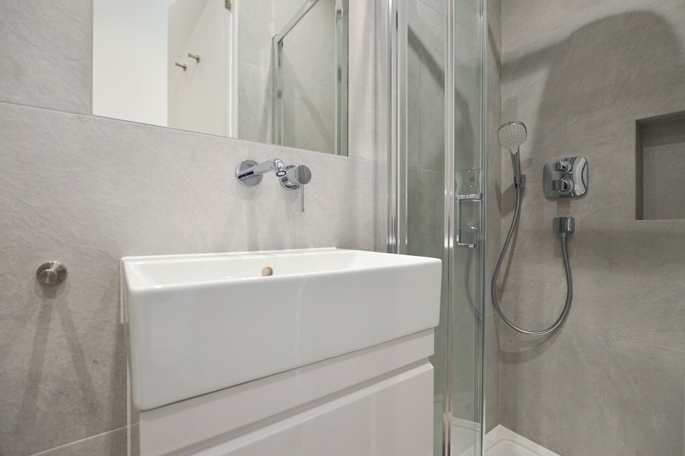 Фото Shepherds Bush Green Serviced Apartments