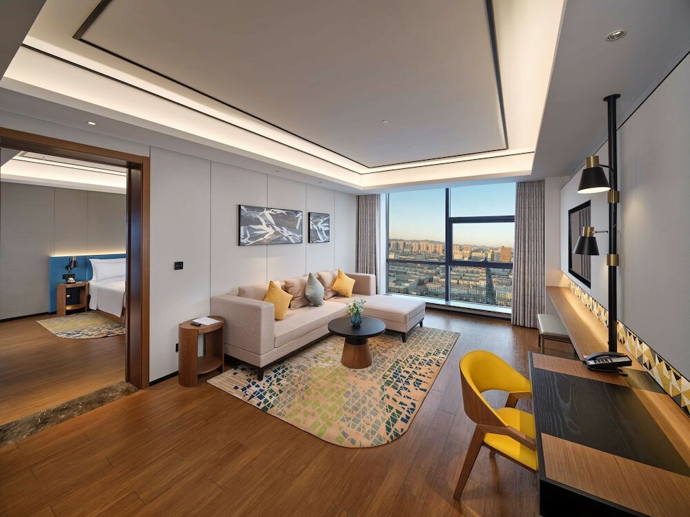 Фото Hilton Garden Inn Jinzhou Central Street