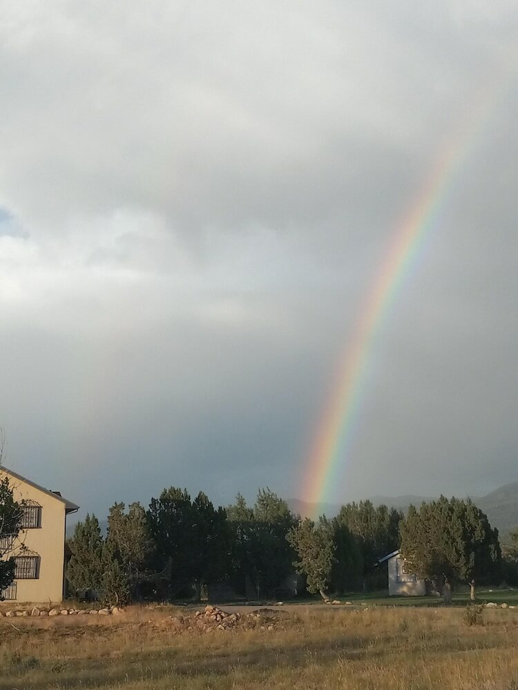 Фото Hacienda Roja - The Cedars № 7 at Wind Walker Homestead