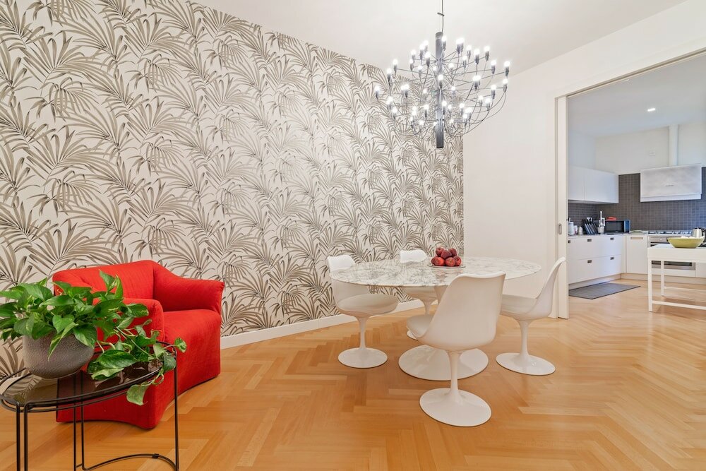 Фото San Fermo Luxury Apartment