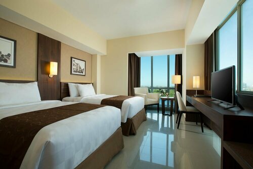 Внешний вид отеля Best Western Papilio Hotel в Сурабой, фото 5