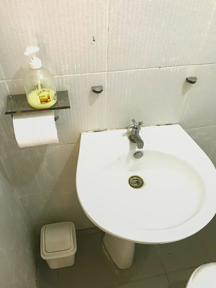 Фото Loria Hotel Tagaytay