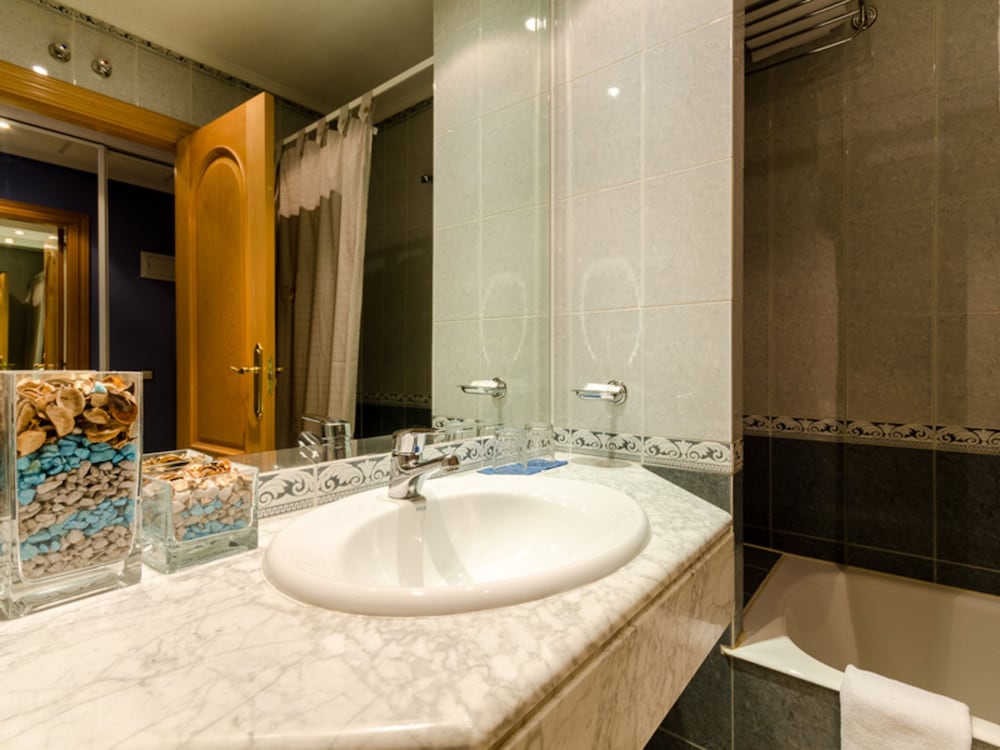 Фото Checkin Madrid Parla