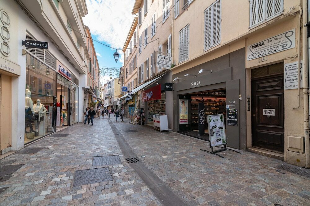 Фото Bright and Stylish Kennington Gem