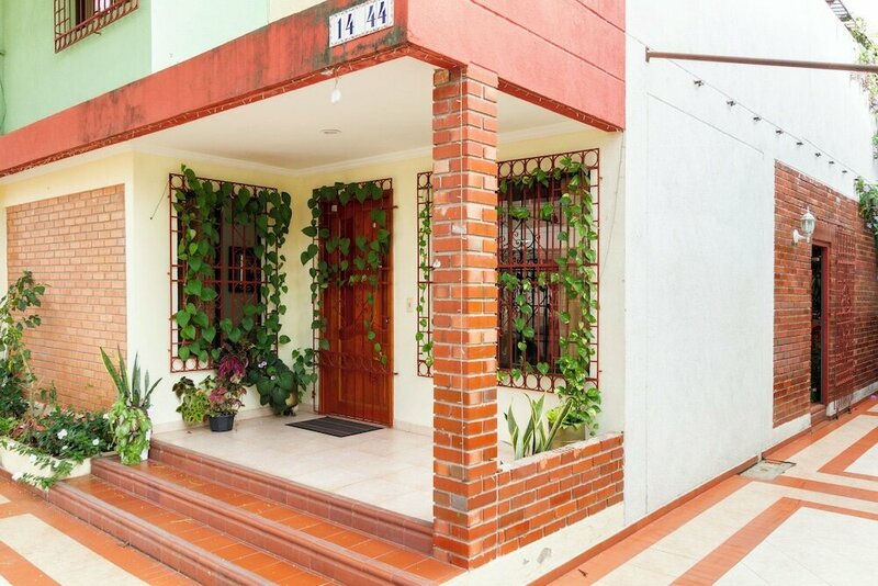 Гостиница Hostal Cartagonova в Картахене
