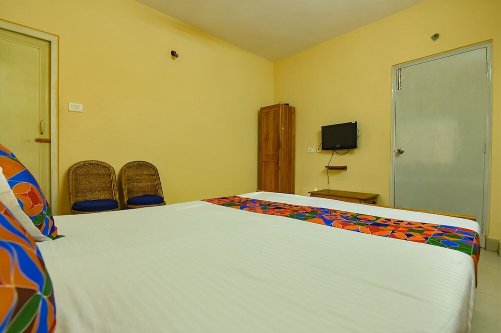 Фото Fabexpress Sai City Inn