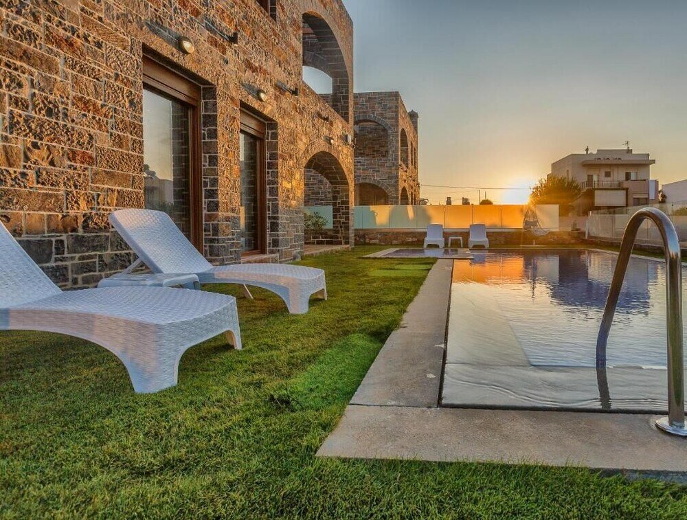 Фото Turtuli Villas by Checkin