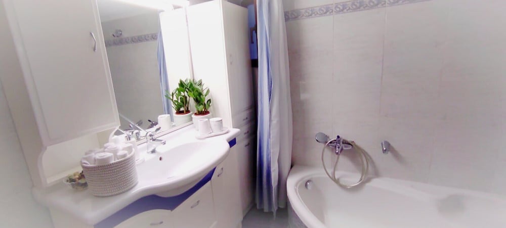 Фото Gorgeous 3 bedrooms Apartment in Pilio