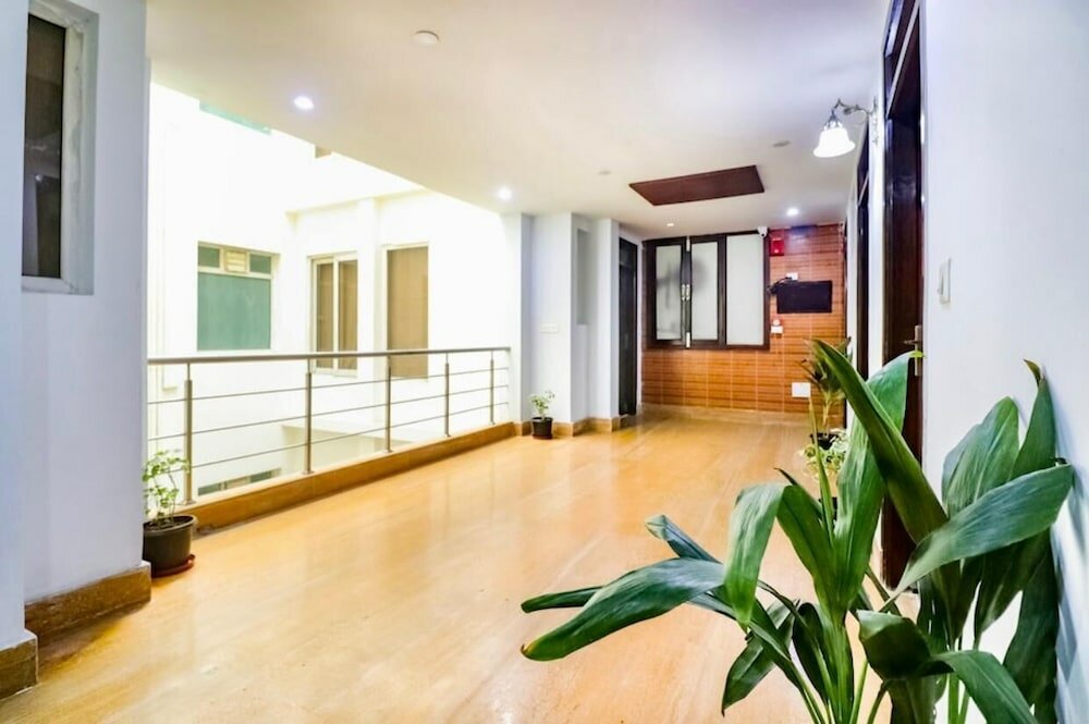 Фото Hotel Jasola 82 inn