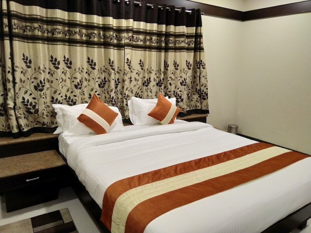 Фото Jade Blue Suites