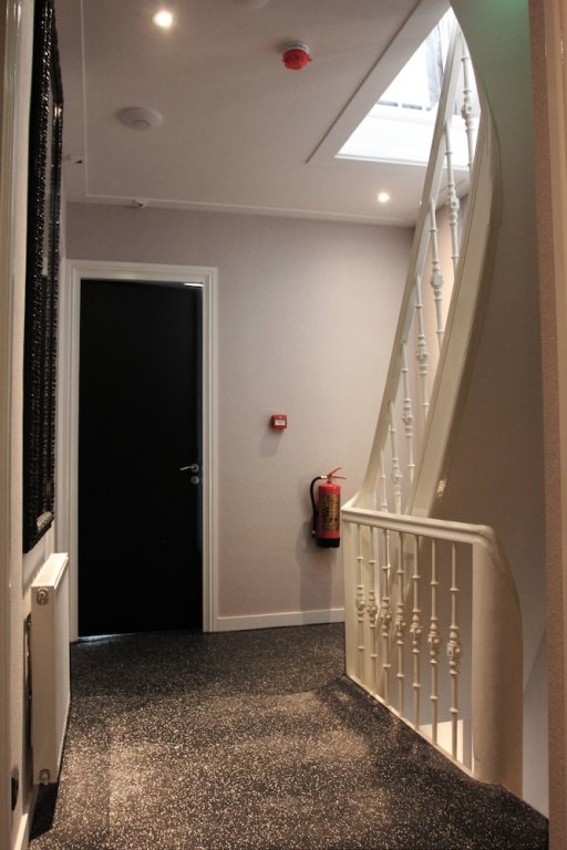 Фото Sara's Boutique Hotel