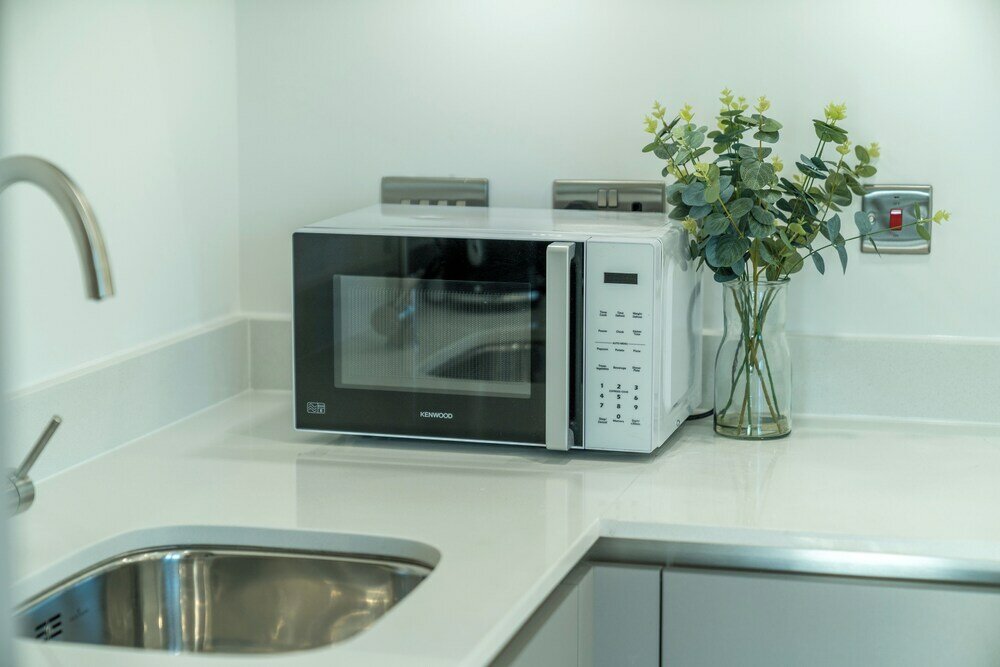 Фото Skyvillion - Woolwich 2-Bed Apartments