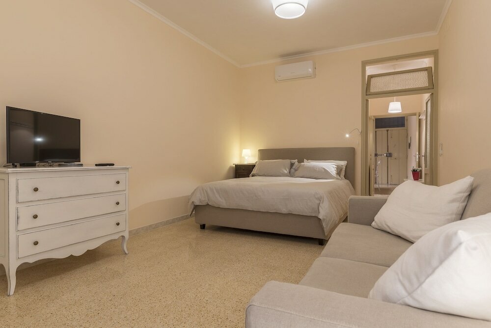 Фото Campo De' Fiori Central Flat