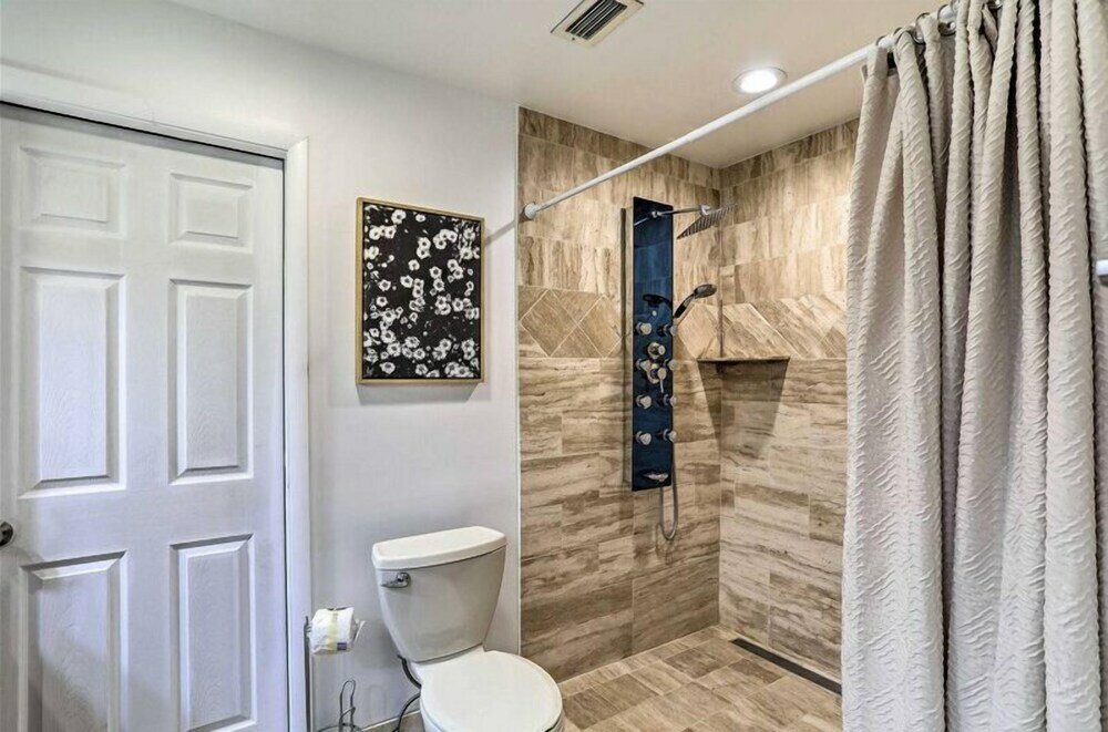 Фото Largo Haven Pool Hockey Table Gym