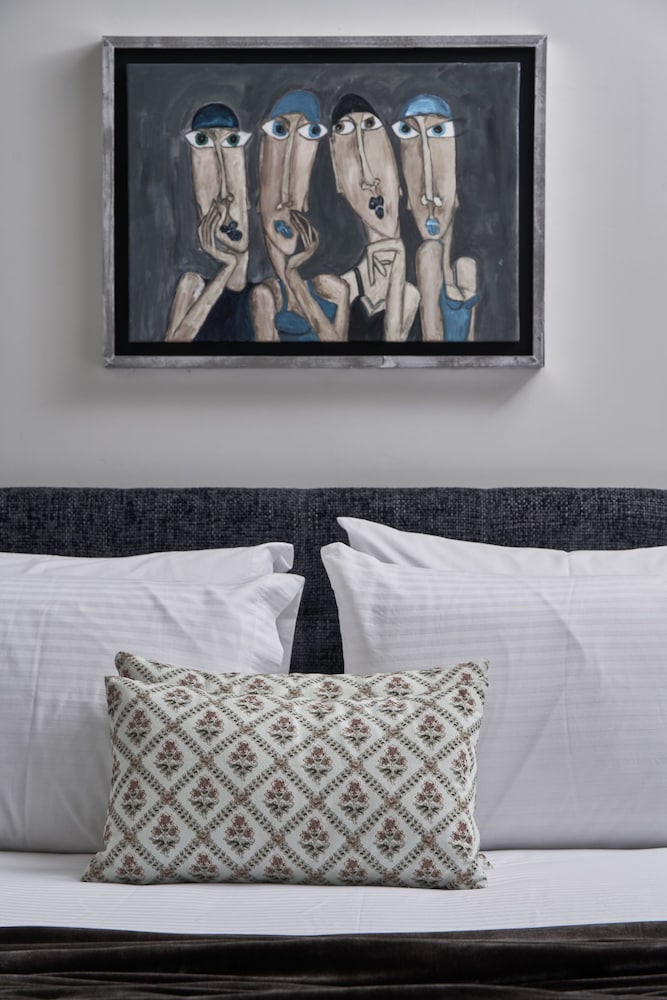 Фото Patriarchou 4bd Art Deco Penthouse