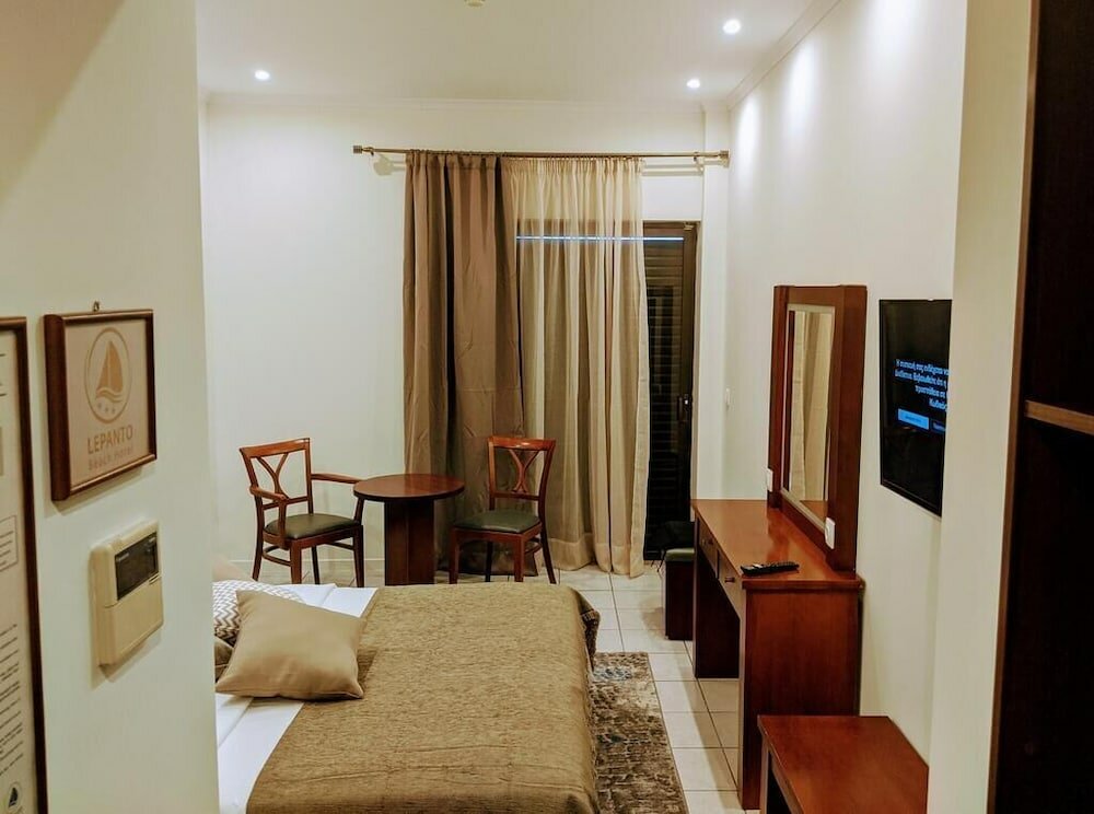 Фото Lepanto Beach