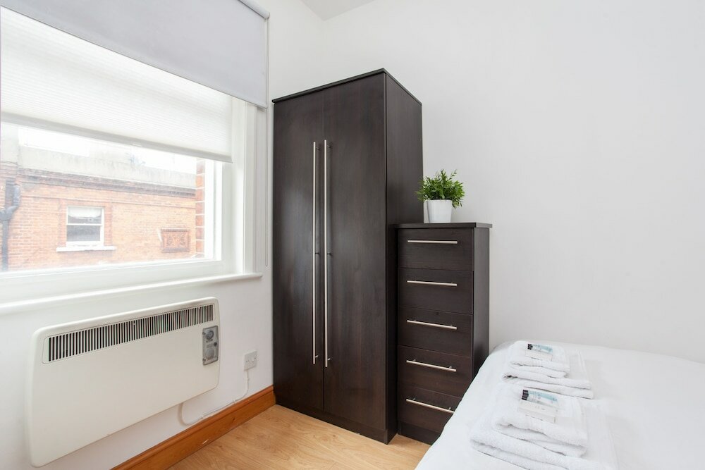 Фото Basic Apartment for Two Amazing Location