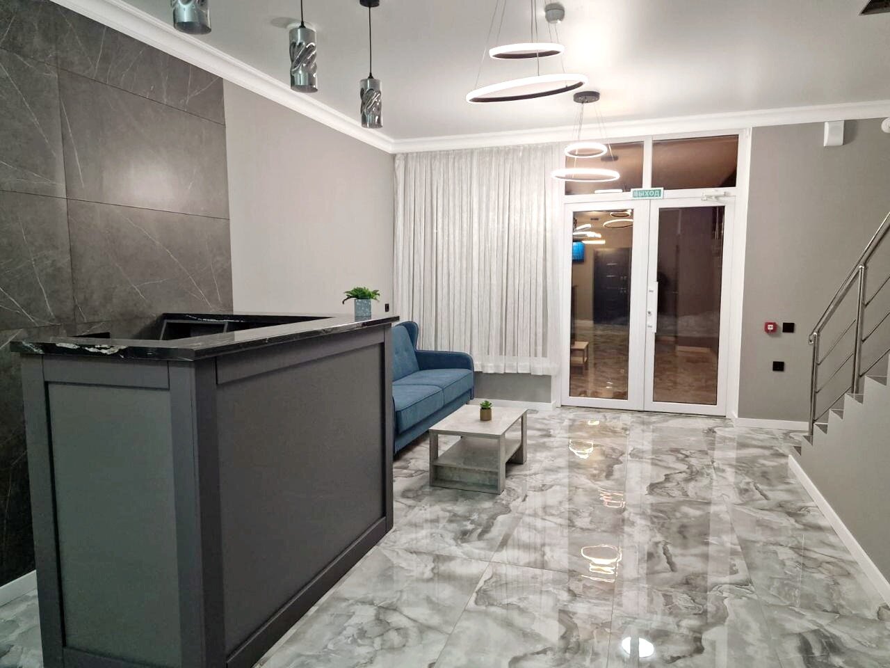 Фото отеля 2