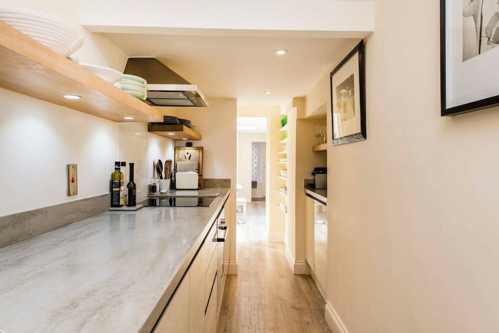 Фото Delightful 2 Bed in Notting Hill - Near the Tube