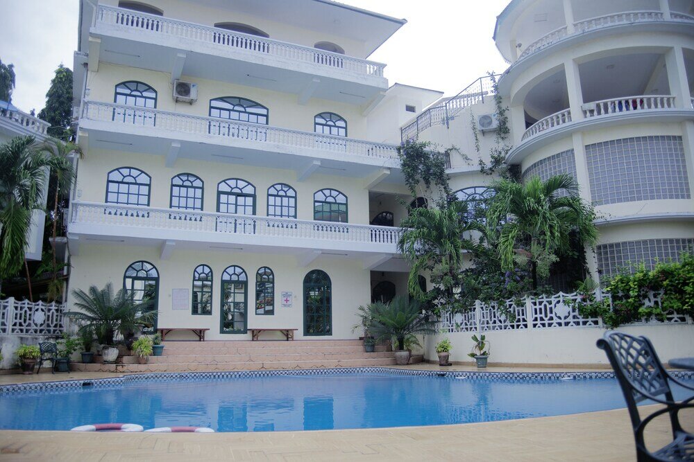 Фото Mini-Mansion Villa Adjacent To The Beach