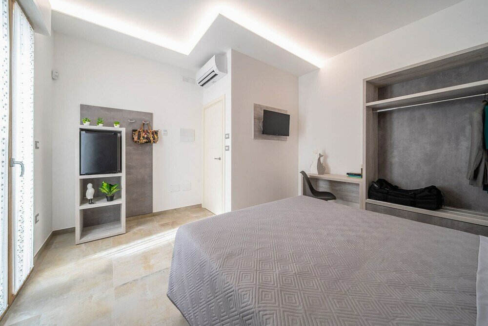 Фото Aurosa Bed and Breakfast